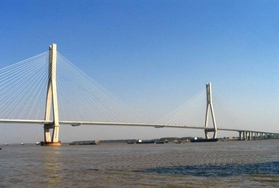 самые длинные мосты в мире - Индаосский мост через залив